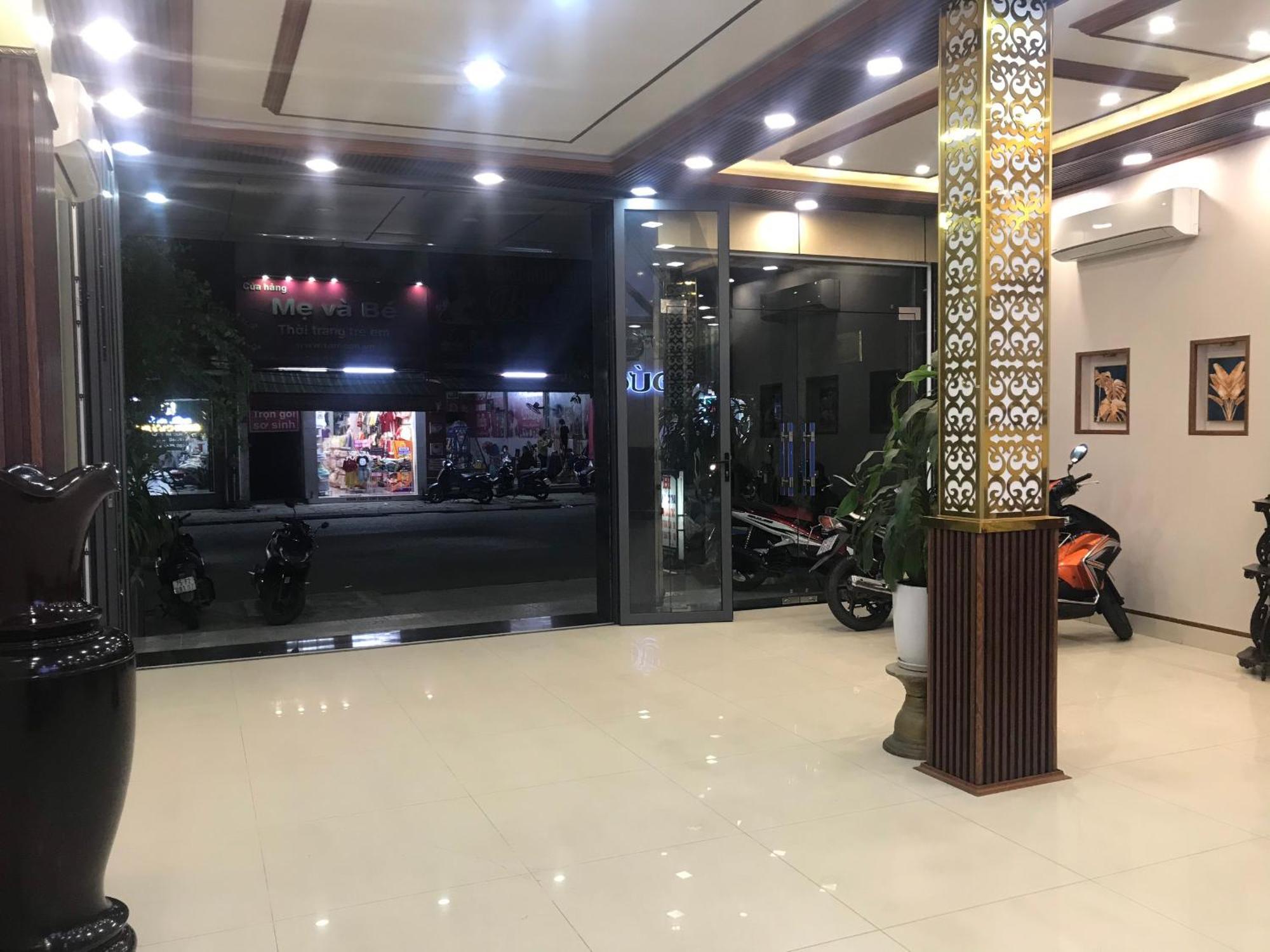 Duc Loc 2 Hotel Hue Eksteriør bilde