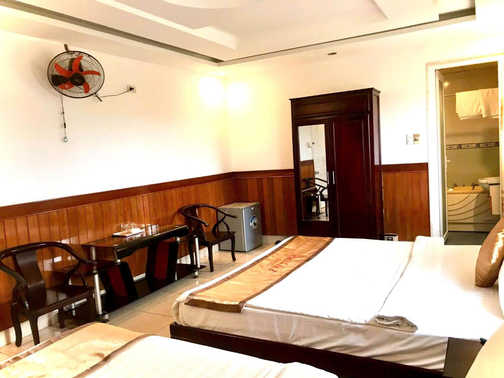 Duc Loc 2 Hotel Hue Eksteriør bilde
